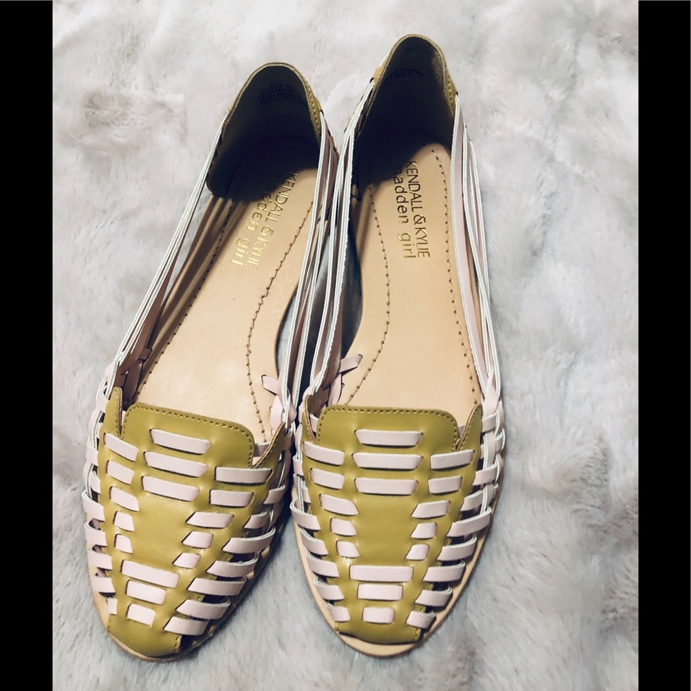 Huaraches Kendall and Kylie Madden Girl